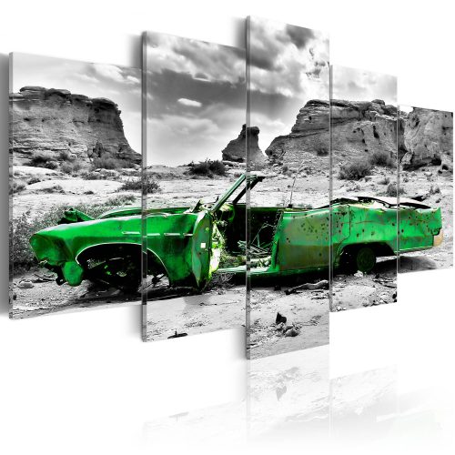 Kép - Green retro car at Colorado Desert - ajandekpont.hu